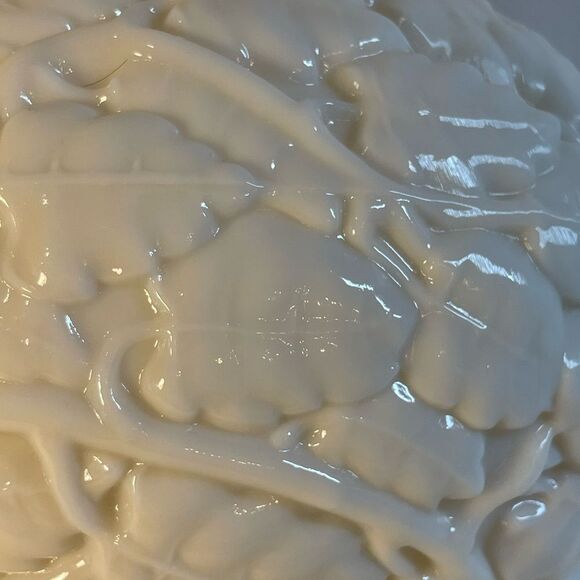 Vintage ALADDIN Alacite Glass Table Lamp Light Cream Floral ORNATE leaf motif - Picture 9 of 13